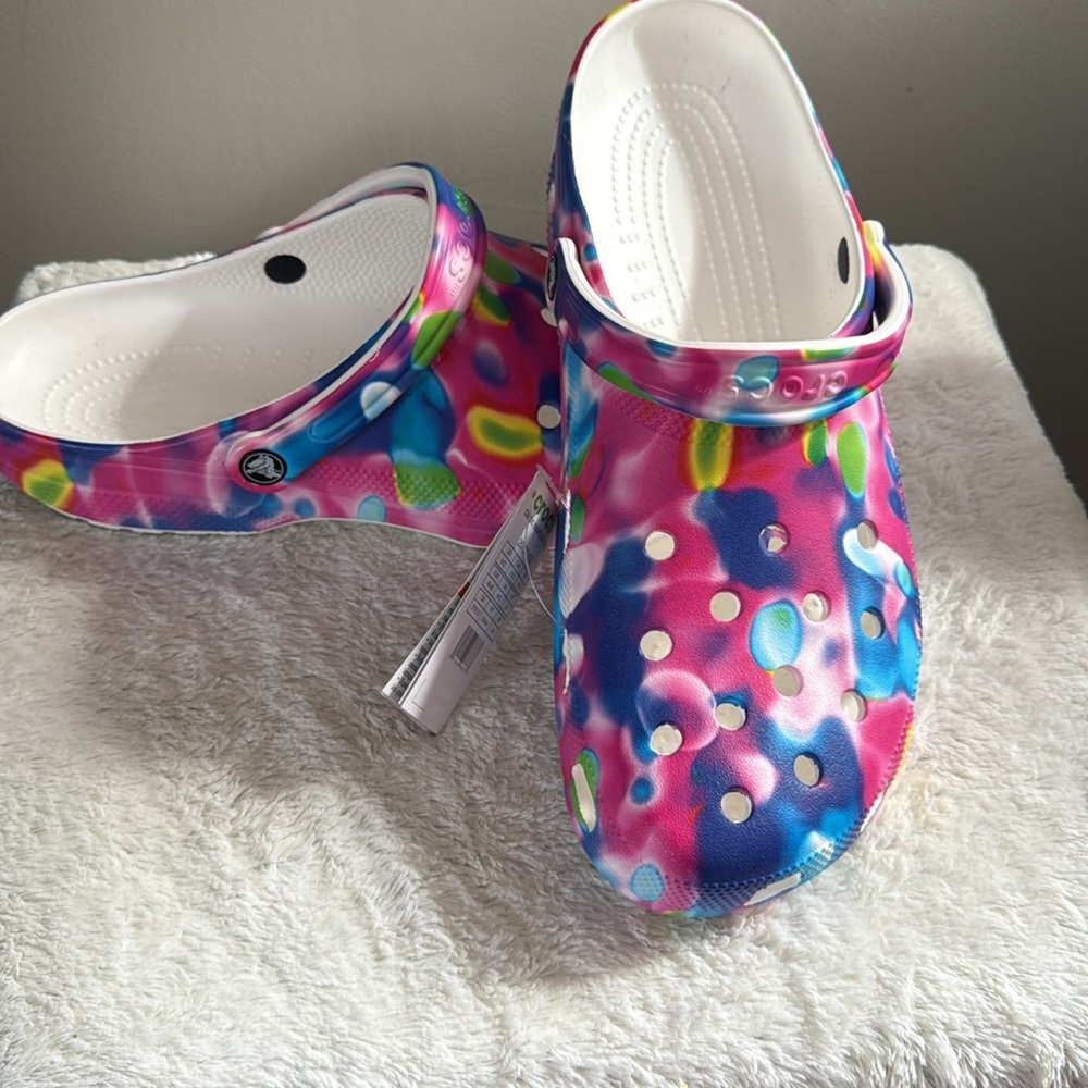 Men’s crocs, multi color, size 13, NWT - Picture 2 of 7